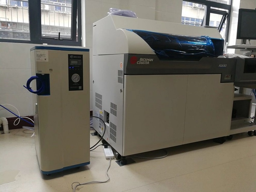 水思源檢驗(yàn)科純水設(shè)備