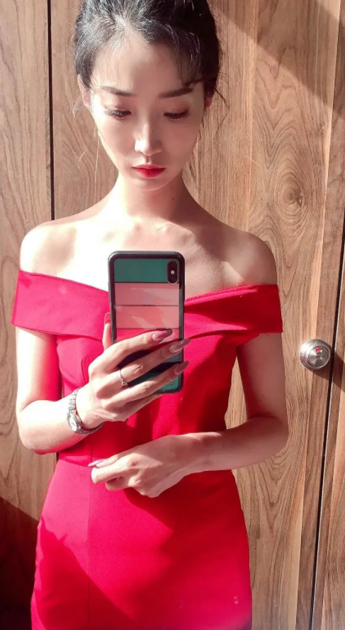 “如果不認(rèn)命，那就去拼命”這就是“水思源的姑娘”