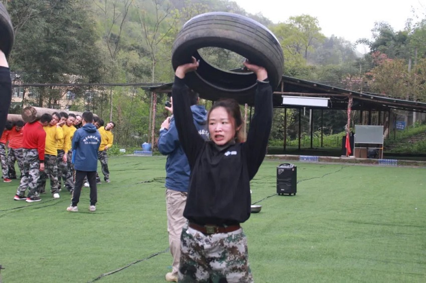 水思源——熔煉團(tuán)隊(duì)、拓展未來！