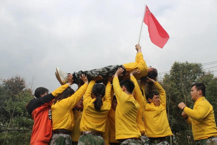 水思源——熔煉團(tuán)隊(duì)、拓展未來！