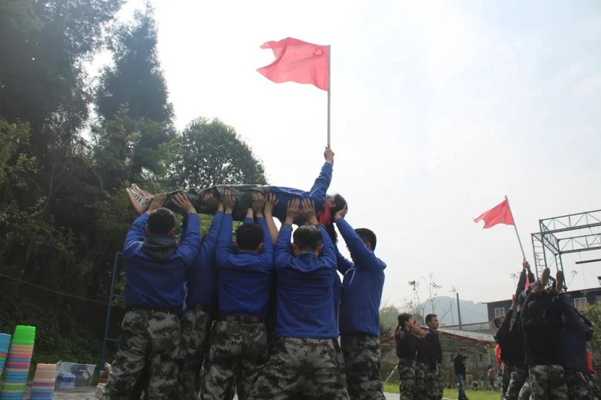 水思源——熔煉團(tuán)隊(duì)、拓展未來！