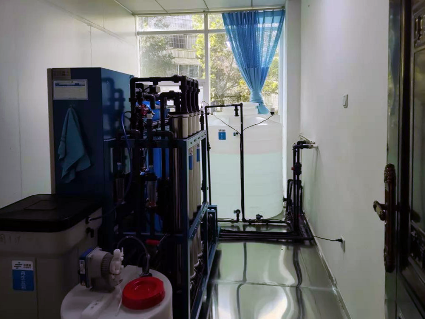 內(nèi)鏡室純水機(jī) 內(nèi)鏡室純水機(jī)